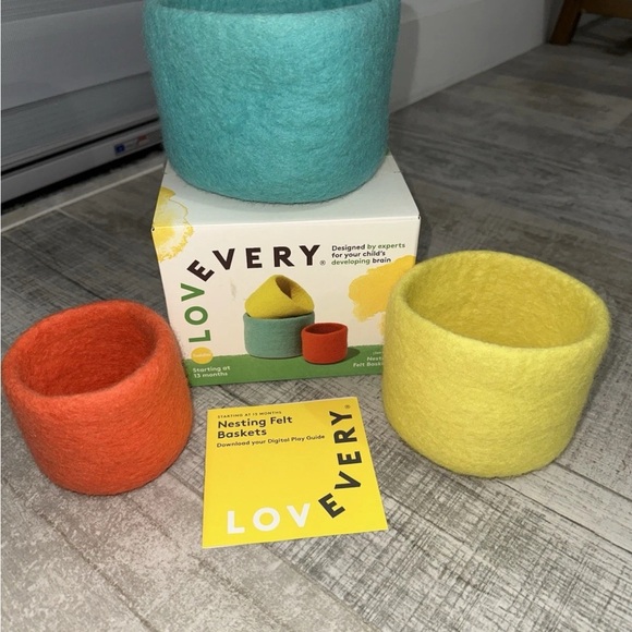 LOVEVERY Other - Lovevery Nesting Felt Baskets Montessori Stacking